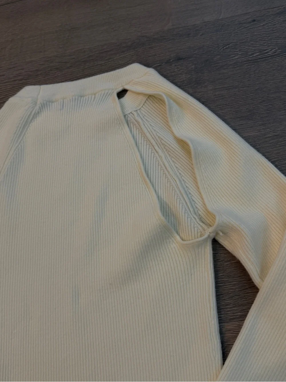 COS ribbed knit long sleeve white sweater with shoulder cut out